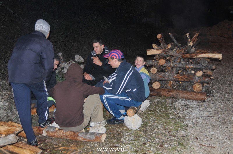 Badnjak (23)